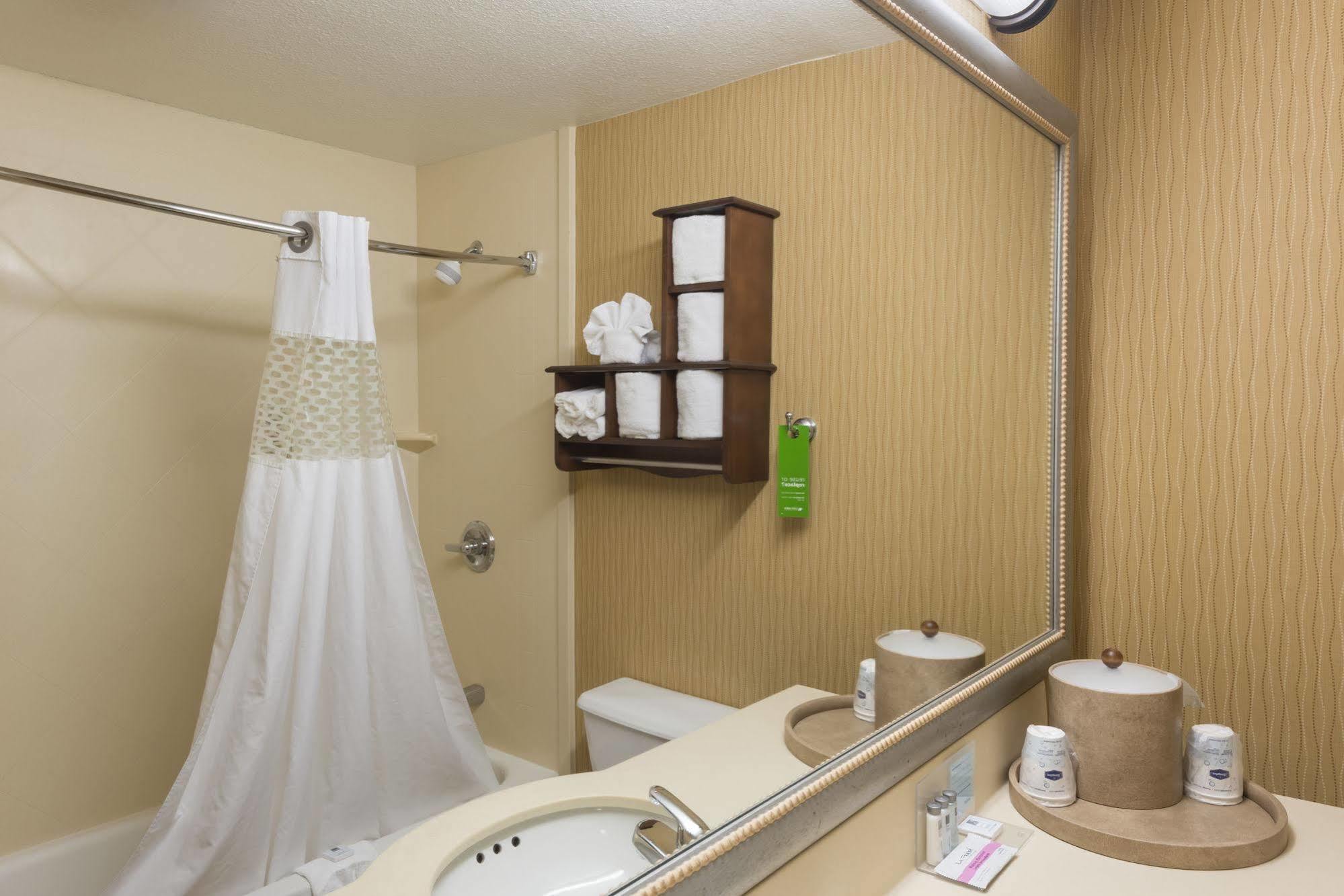 Hampton Inn Merrillville Δωμάτιο φωτογραφία